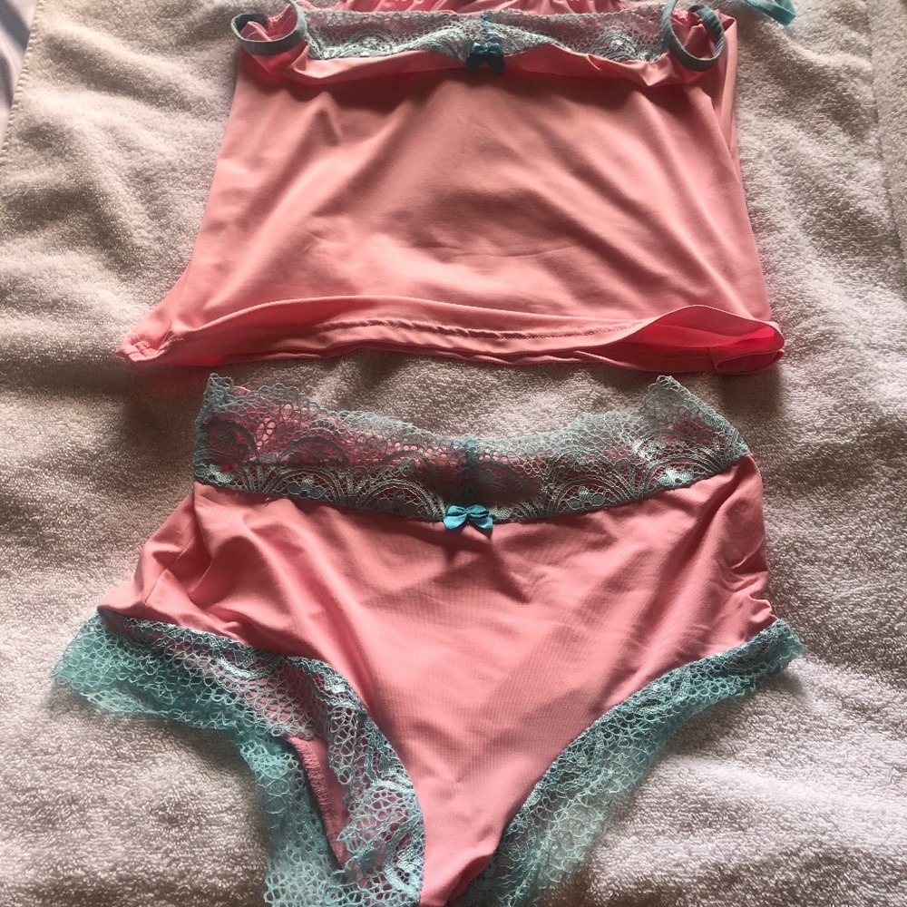 Pink & Blue Spaghetti top and short bottoms